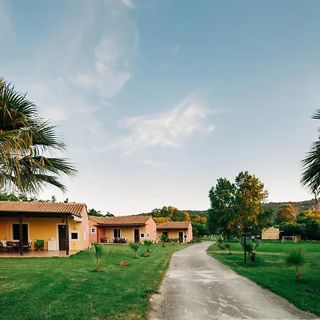 Villagio Lefkada City