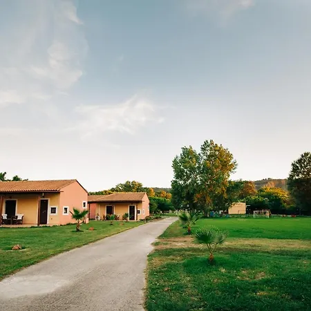 Villagio Apartment *